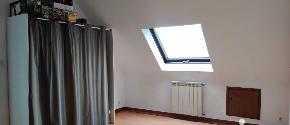 Maison 5 pièces de 112 m² à Guiscriff (56560)