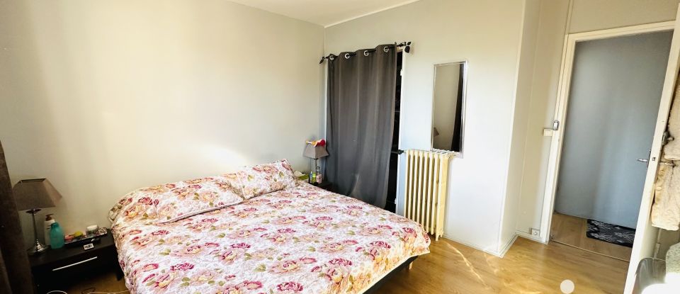 Maison 5 pièces de 90 m² à Mourenx (64150)