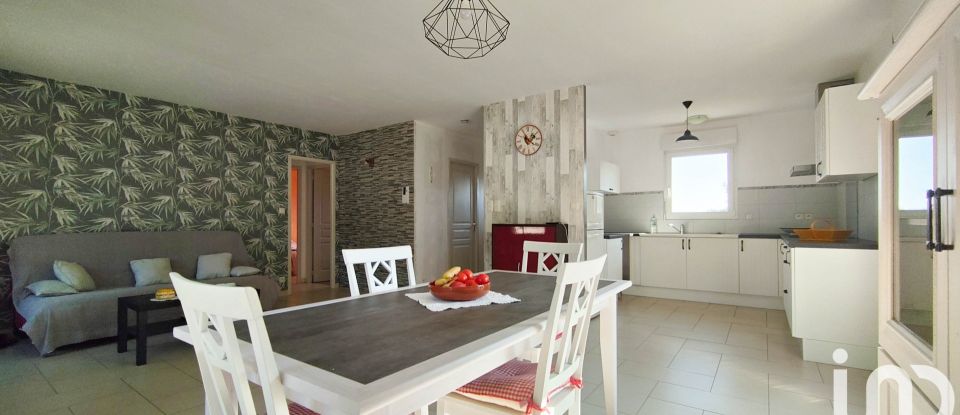 Traditional house 3 rooms of 73 m² in LAISSAC (12310)