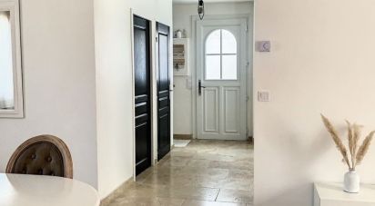 House 5 rooms of 100 m² in Tarascon (13150)