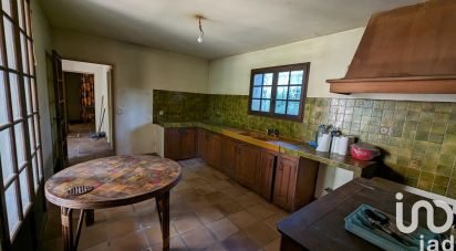 Traditional house 5 rooms of 130 m² in Bagnols-sur-Cèze (30200)