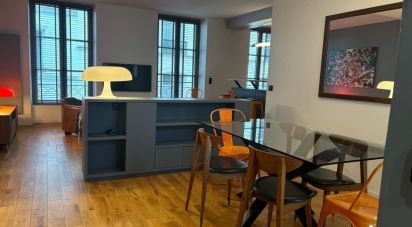 Appartement 2 pièces de 57 m² à Paris (75003)