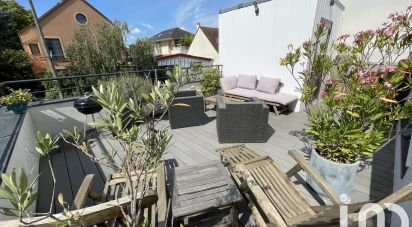 Town house 8 rooms of 202 m² in Nanterre (92000)