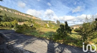 Land of 1,300 m² in Millau (12100)