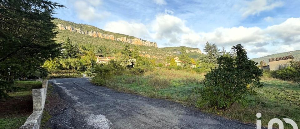 Land of 1,300 m² in Millau (12100)