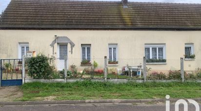 Maison de campagne 4 pièces de 89 m² à Coulours (89320)