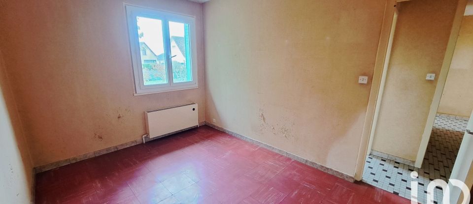 Maison 4 pièces de 68 m² à Bonneval (28800)