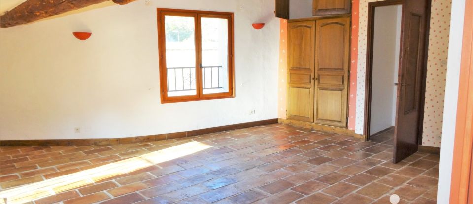 Village house 4 rooms of 94 m² in Lédenon (30210)