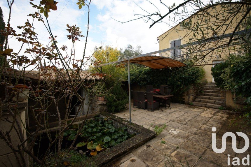 House 15 rooms of 350 m² in Puyméras (84110)