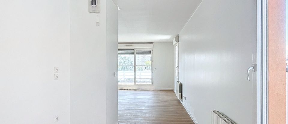 Appartement 4 pièces de 91 m² à Lyon (69008)