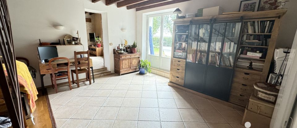 House 9 rooms of 215 m² in Villiers-Saint-Georges (77560)