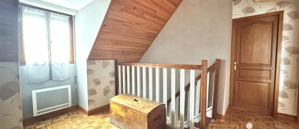 Traditional house 6 rooms of 106 m² in Thérouanne (62129)