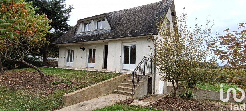 Maison 8 pièces de 150 m² à Chuelles (45220)