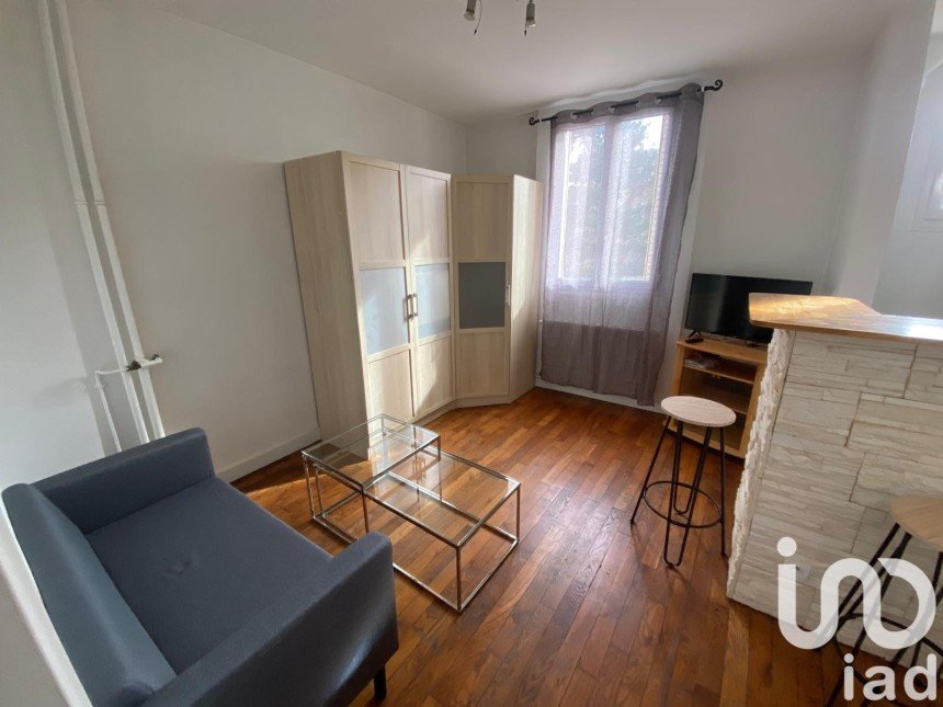 Apartment 2 rooms of 27 m² in Colombes (92700)