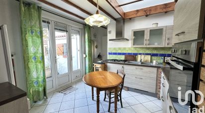 Traditional house 4 rooms of 92 m² in Calais (62100)