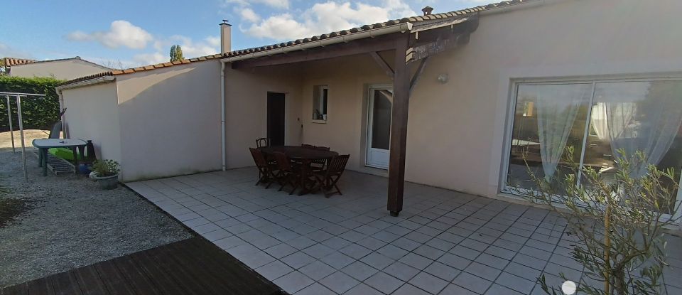 Maison traditionnelle 4 pièces de 111 m² à - (85200)