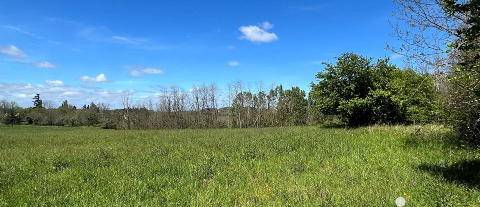 Land of 11,983 m² in Sarlat-la-Canéda (24200)