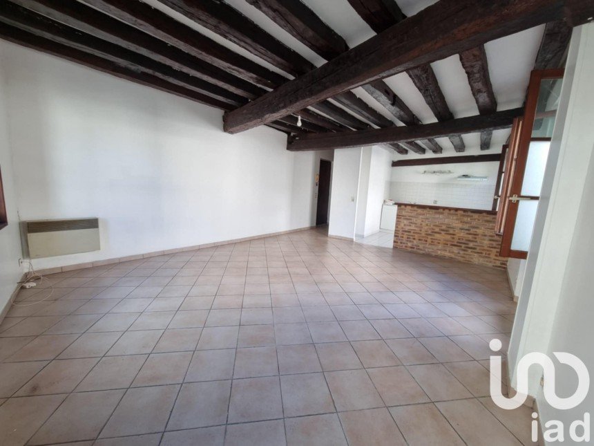 Apartment 3 rooms of 69 m² in Provins (77160)