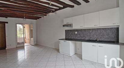 Appartement 3 pièces de 54 m² à Luzarches (95270)