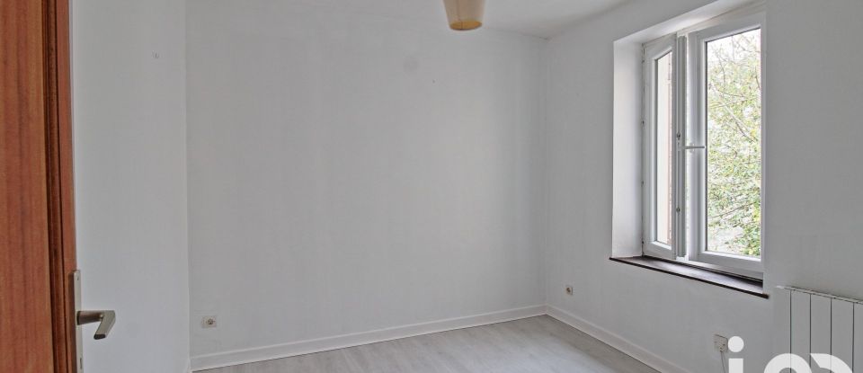 Appartement 3 pièces de 54 m² à Luzarches (95270)