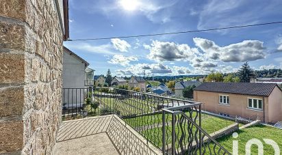 Maison 6 pièces de 85 m² à Saint-Chély-d'Apcher (48200)