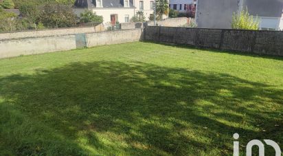 Terrain de 2 897 m² à - (72500)