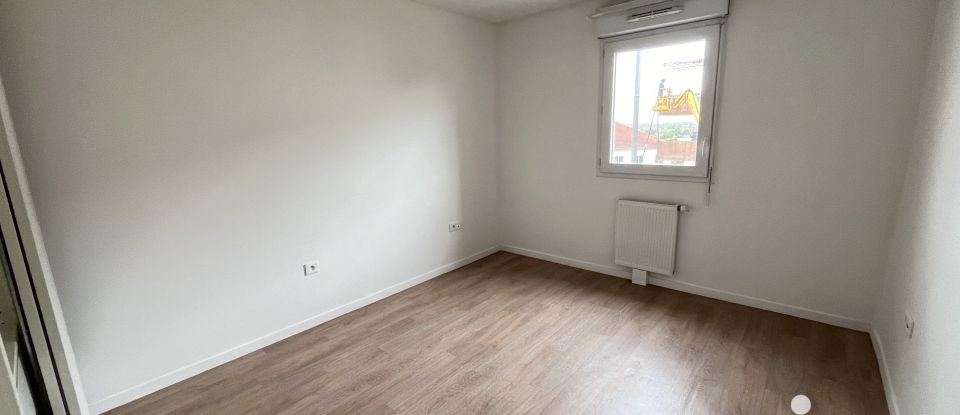 Apartment 2 rooms of 41 m² in Amiens (80000)