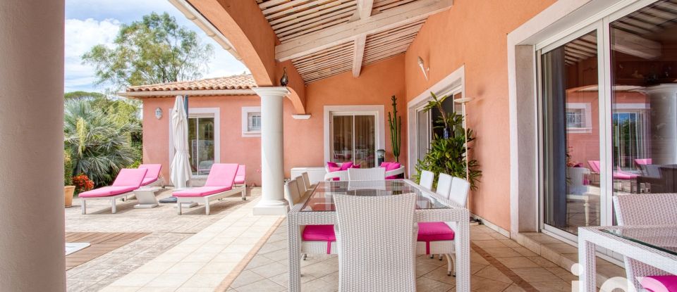 House 5 rooms of 319 m² in Fréjus (83600)