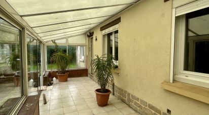 House 6 rooms of 125 m² in Landudec (29710)