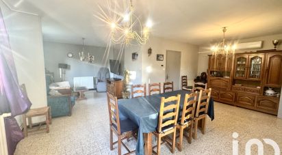 Traditional house 7 rooms of 130 m² in Saint-Victor-la-Coste (30290)