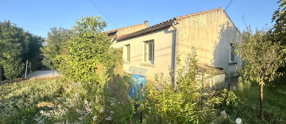 Traditional house 7 rooms of 130 m² in Saint-Victor-la-Coste (30290)