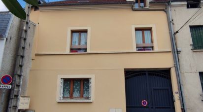 House 6 rooms of 169 m² in Montlignon (95680)