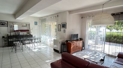 House 5 rooms of 140 m² in NARBONNE PLAGE (11100)