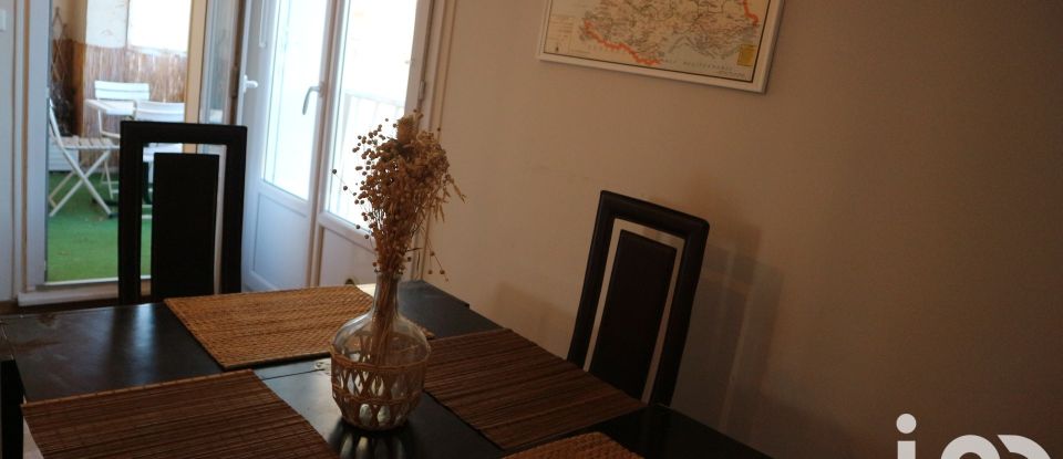 Apartment 3 rooms of 63 m² in Marseille (13005)