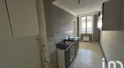 Appartement 3 pièces de 80 m² à Peyrehorade (40300)