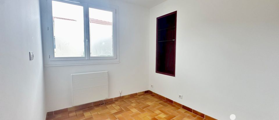 Apartment 4 rooms of 73 m² in Champlan (91160)