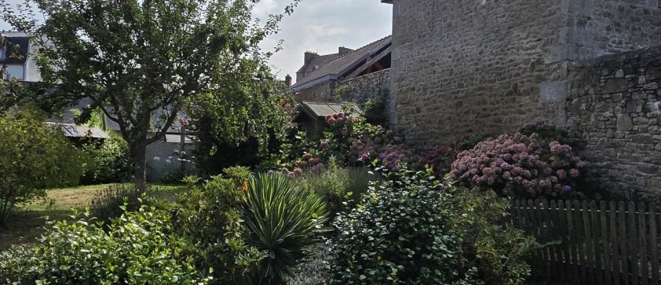 Maison de ville 4 pièces de 105 m² à Châtelaudren (22170)