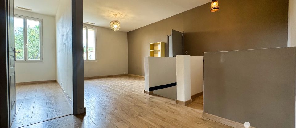 Maison 6 pièces de 210 m² à Latour-de-France (66720)