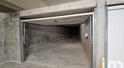 Parking/garage/box de 36 m² à Fréjus (83600)