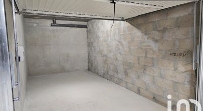 Parking/garage/box de 14 m² à Fréjus (83600)