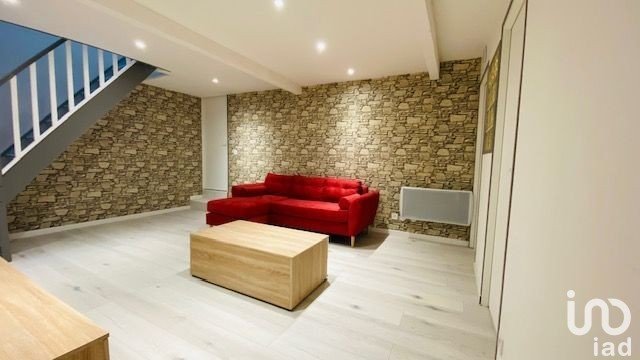 House 5 rooms of 97 m² in Royan (17200)