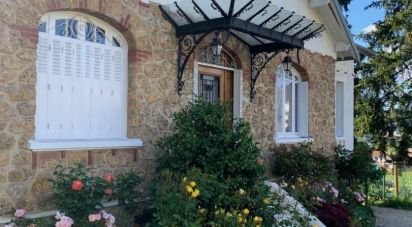 House 4 rooms of 134 m² in Marnes-la-Coquette (92430)