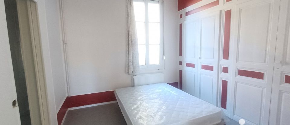 Apartment 4 rooms of 81 m² in Troyes (10000)