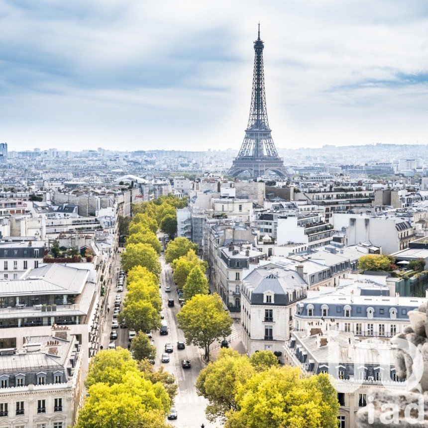 Appartement 8 pièces de 302 m² à Paris (75008)