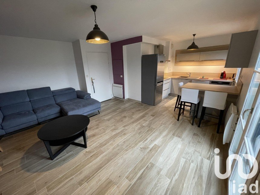 Apartment 2 rooms of 41 m² in Montereau-Fault-Yonne (77130)