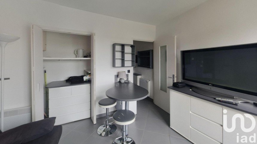 Studio 1 pièce de 17 m² à Pau (64000)