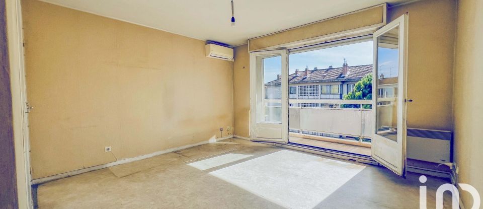 Studio 1 pièce de 23 m² à Avignon (84000)