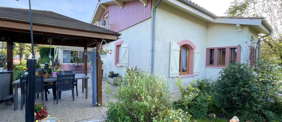 House 5 rooms of 120 m² in Vensac (33590)