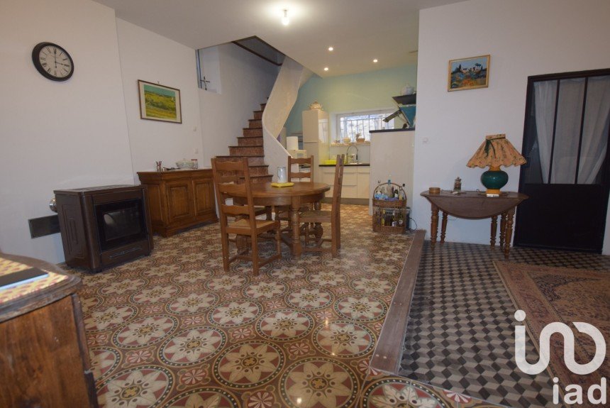 Village house 4 rooms of 130 m² in Pomérols (34810)