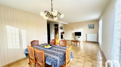 House 6 rooms of 104 m² in Mourenx (64150)